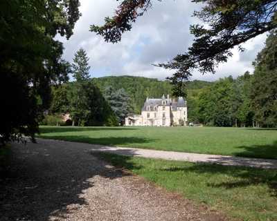 Château et parc d'aquigny